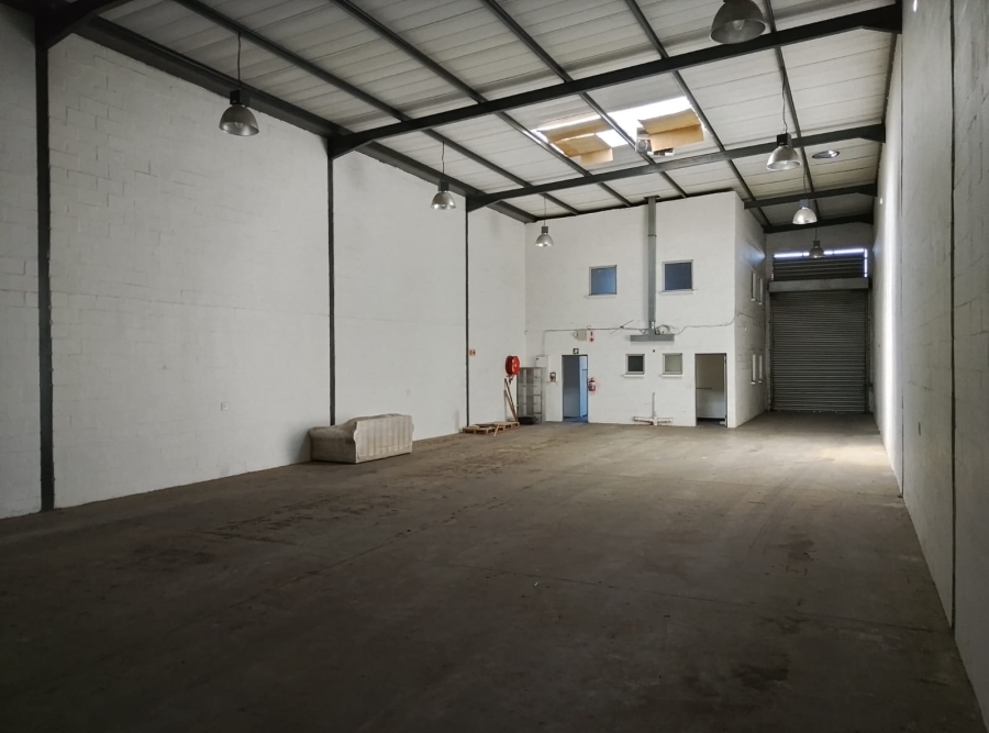 To Let Commercial Property for Rent in Stikland Industrial Western Cape